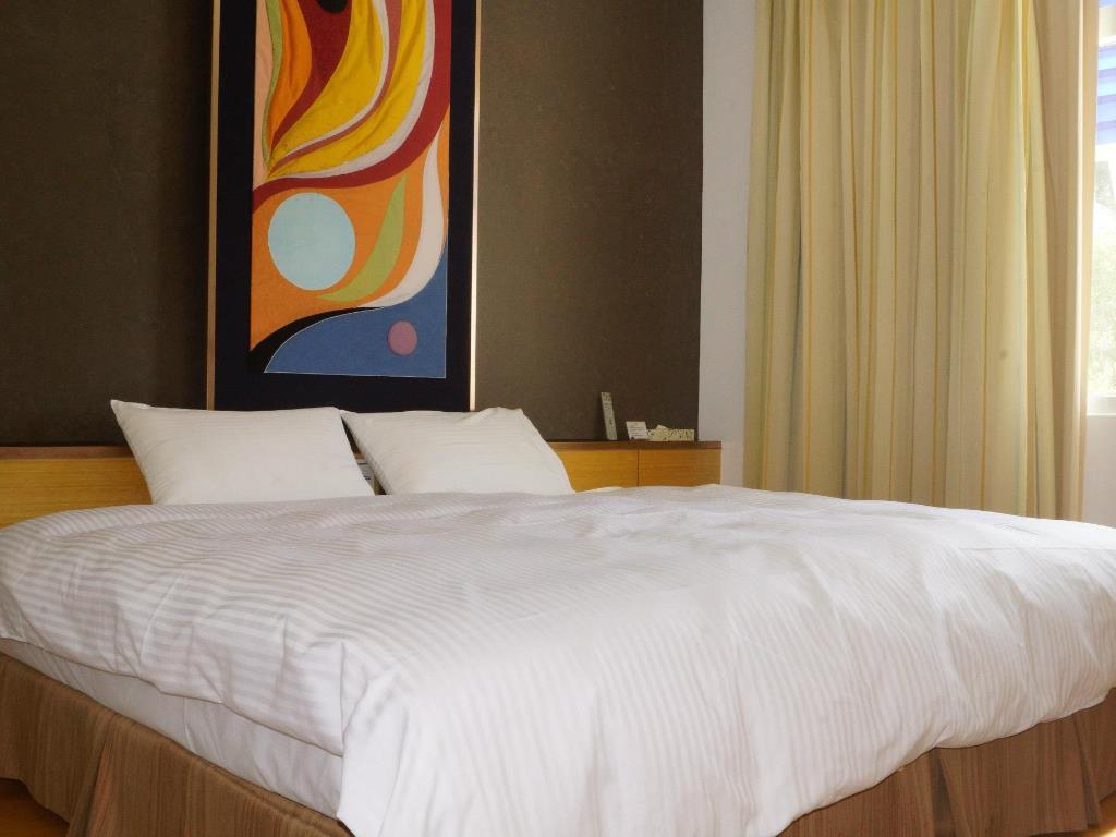 Zhi Da Craft Service Guest House Caotun Buitenkant foto